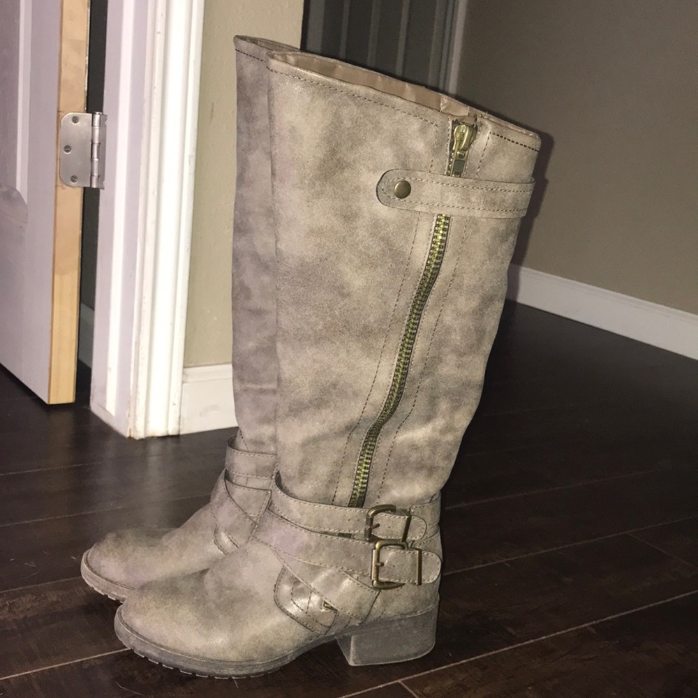 Grey Buckled Boots